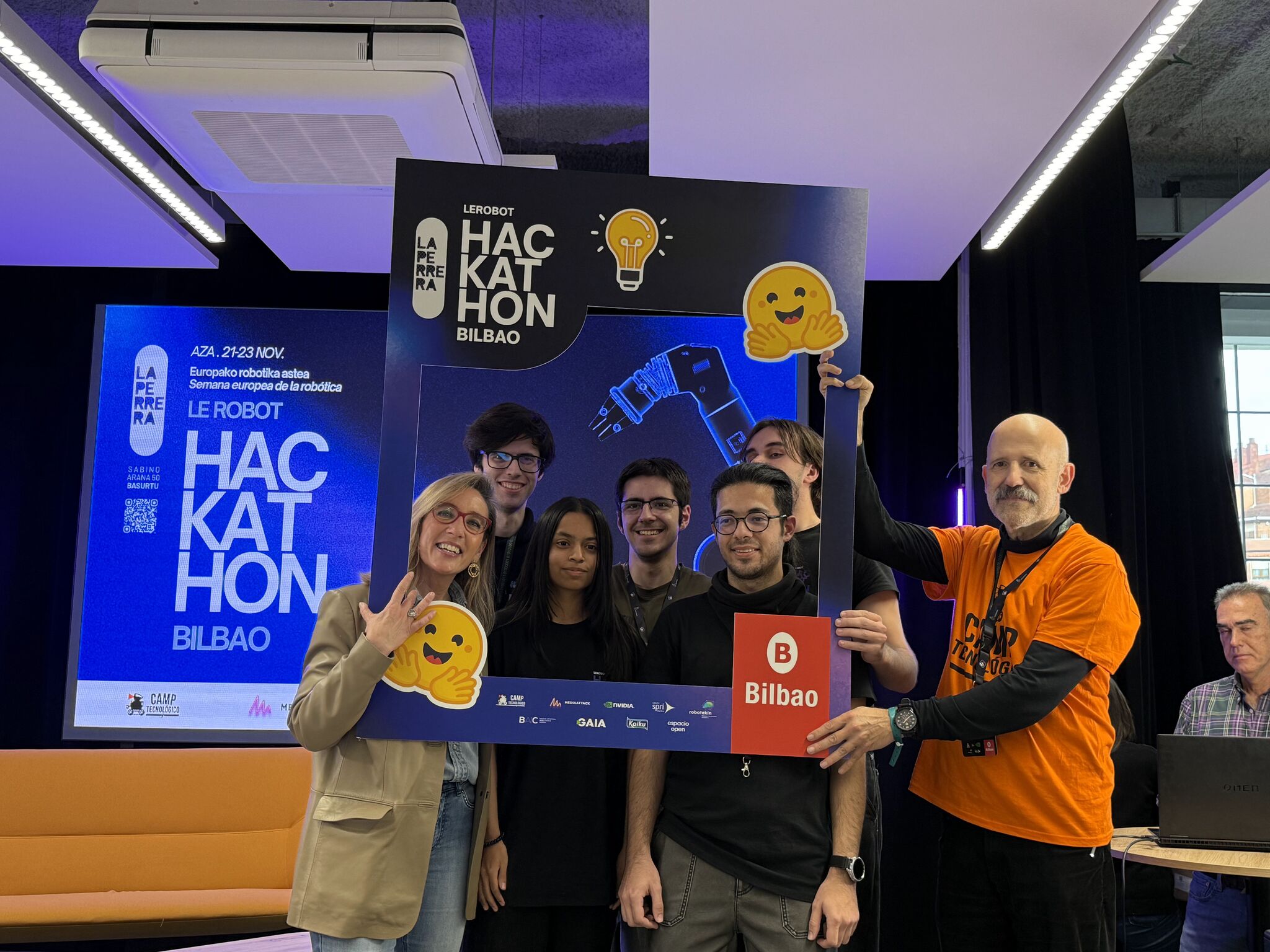 LeRobot Bilbao 2025 - Primer Premio